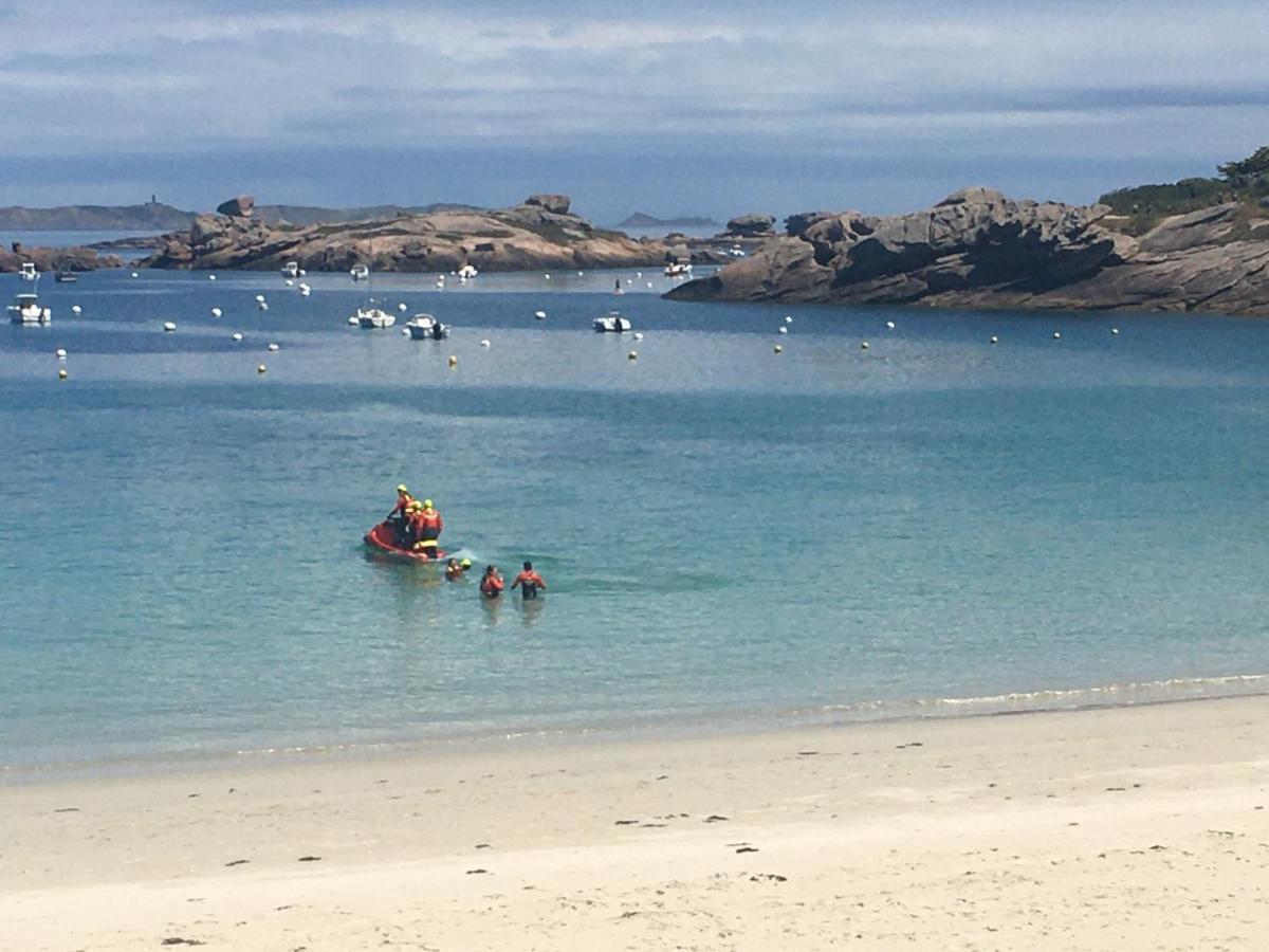 En Bretagne, villa de 2 à 8 pers , meublé de tourisme 3 étoiles nichée dans un écrin de verdure à 2500m de la plage Ploumilliau Esterno foto
